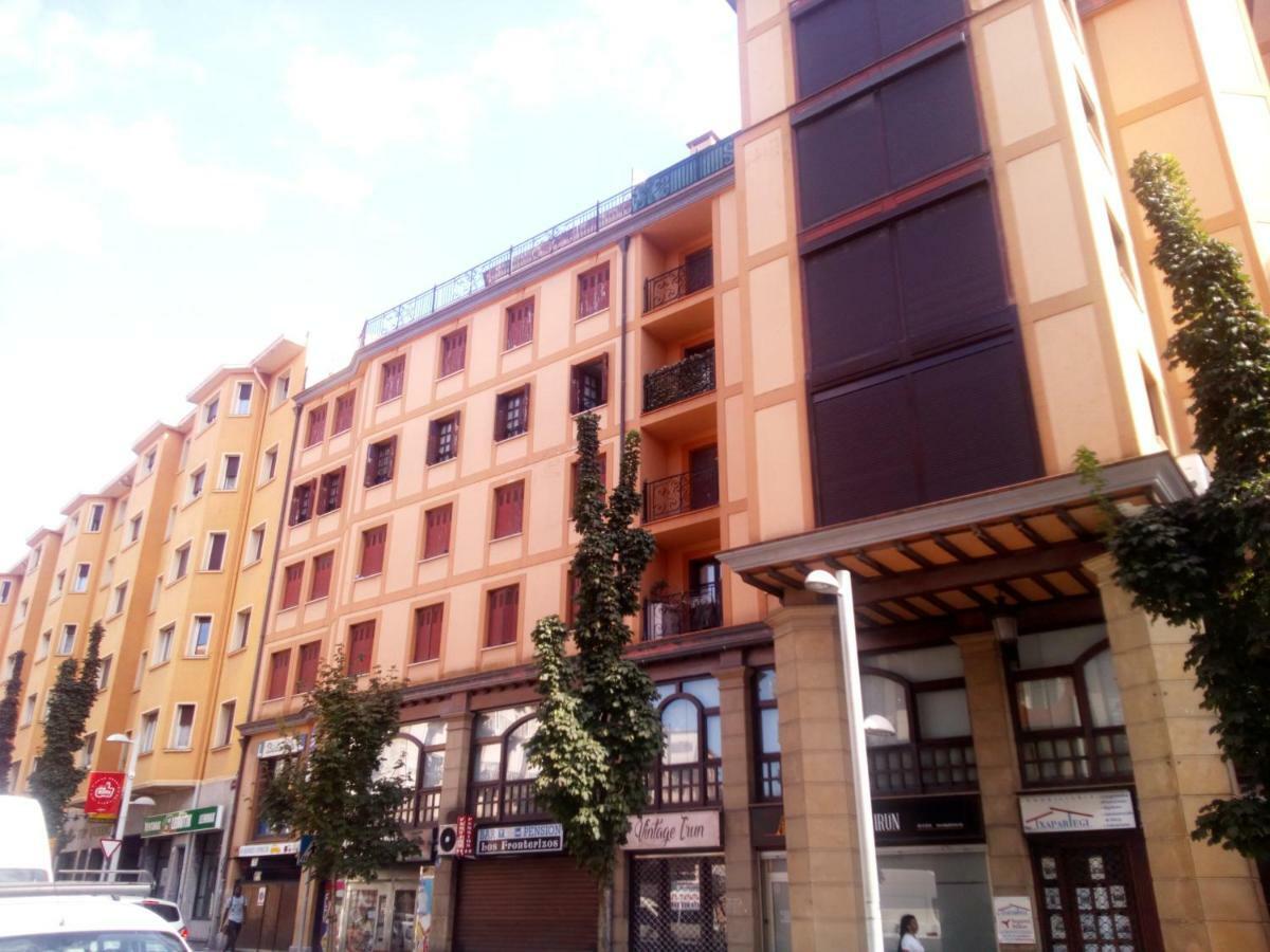 Los Fronterizos Hotel Irun Ngoại thất bức ảnh
