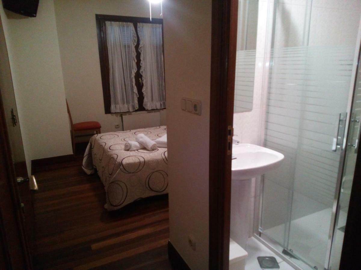 Los Fronterizos Hotel Irun Ngoại thất bức ảnh